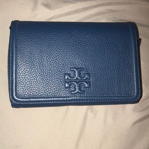 Navy blue leather Tory Burch crossbody, never used